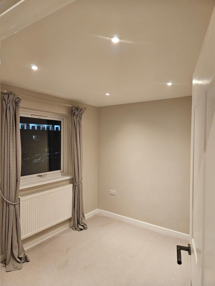 painter and decorator near me Parson's Green